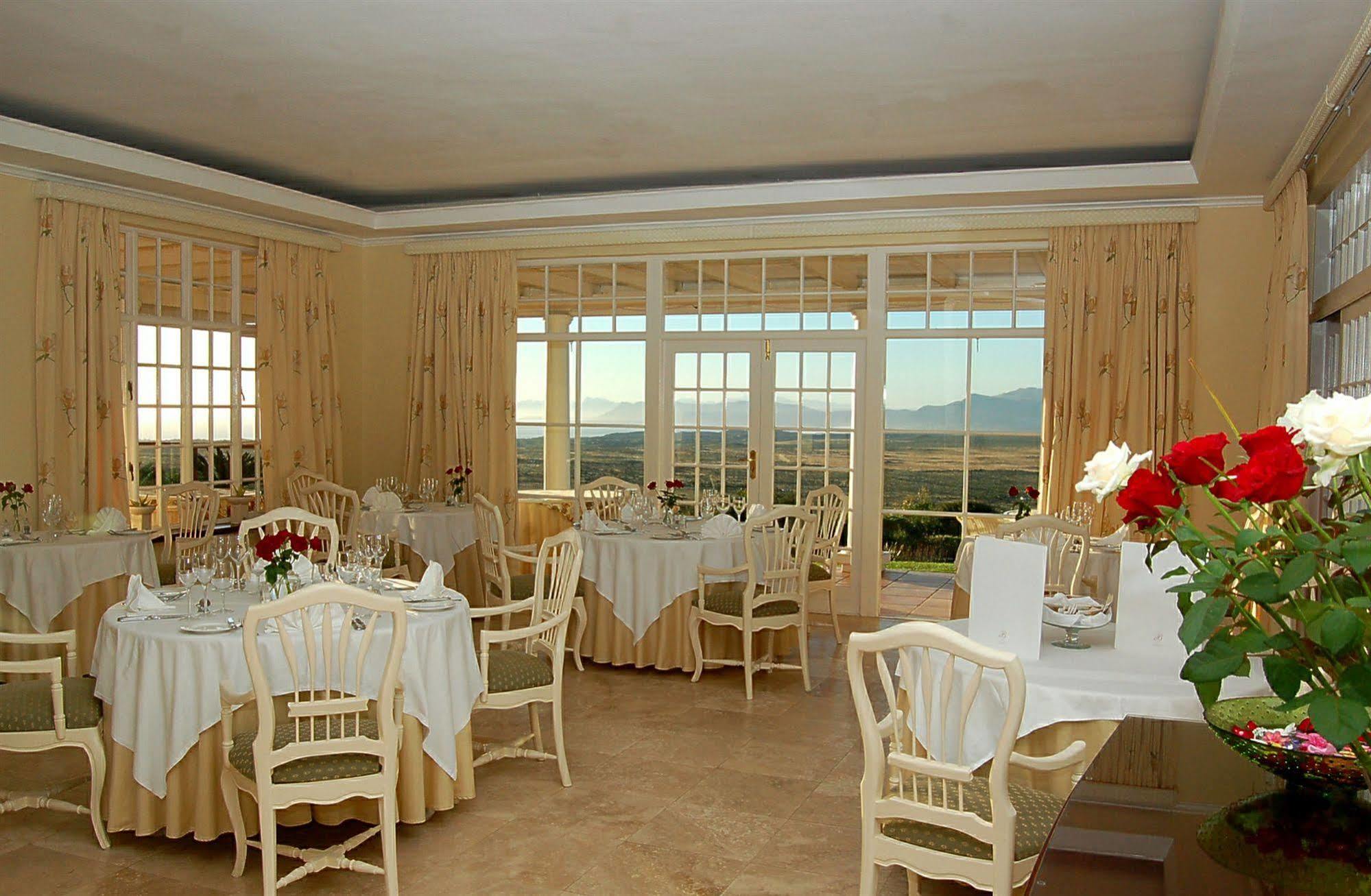 ستانفورد Bellavista Country Place المظهر الخارجي الصورة